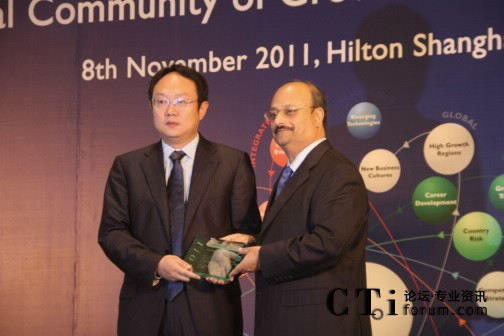 Frost & Sullivan ȫ��CEO�涭�ºϻ���Aroop Zutshi���ң����A���������(w��)�C�l(f��)��ȫ����Ź�������(w��)���L(zh��ng)�c��(chu��ng)�ª�(ji��ng)�����n�����A���������(w��)�a(ch��n)Ʒ�����L(zh��ng)����<br/>

